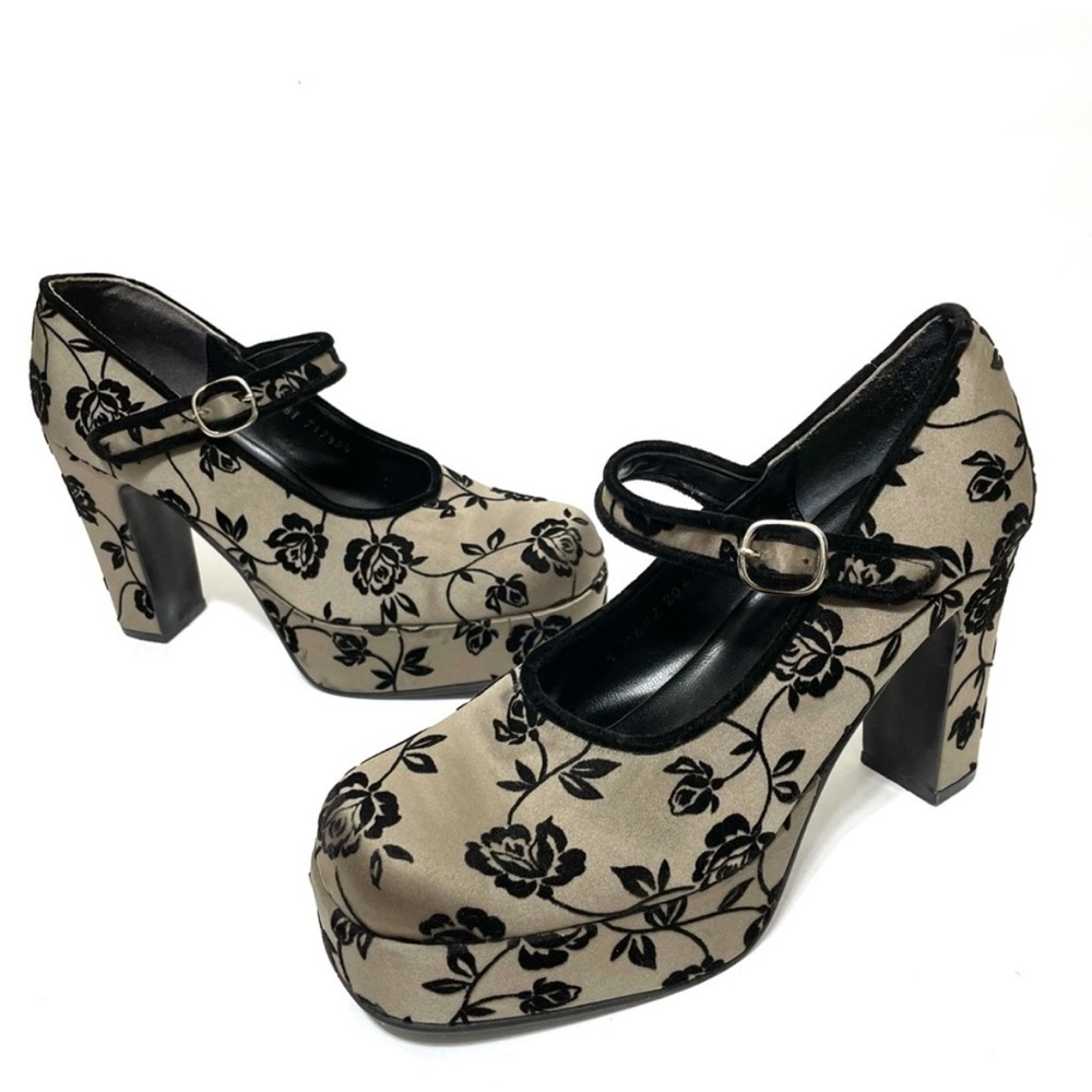 Vintage 90s Silver Satin Velvet Floral Print Chunky Heeled Maryjanes
